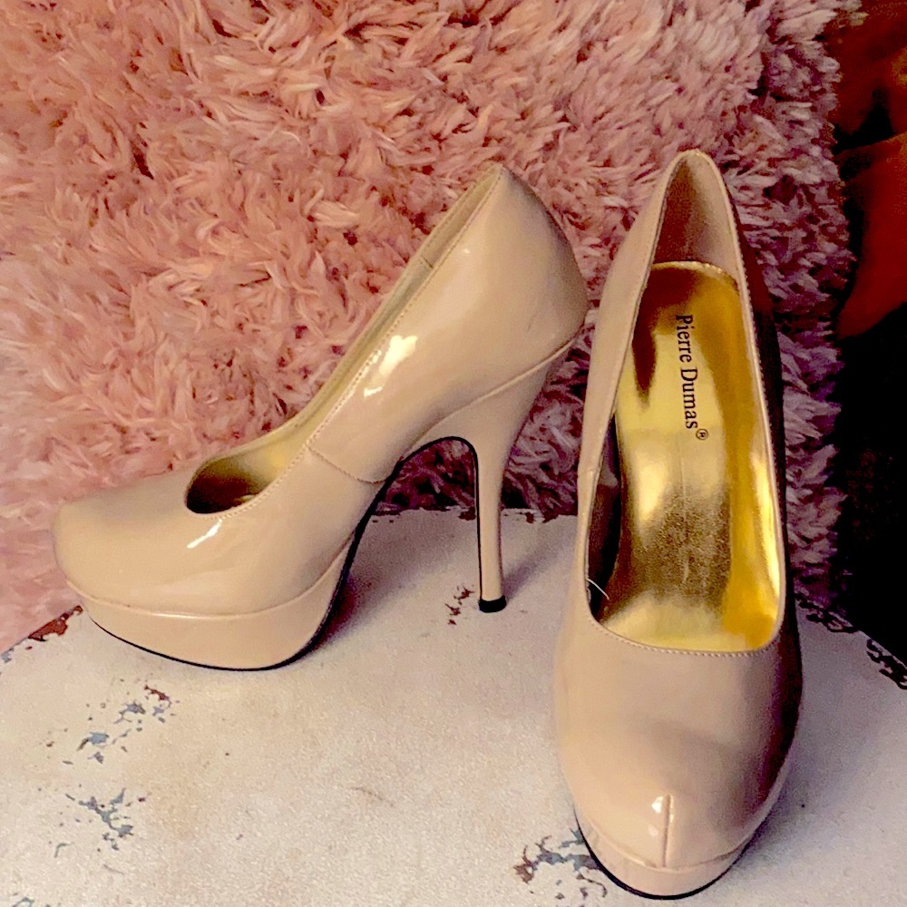 Pierre Dumas Beige/tan Stilettos